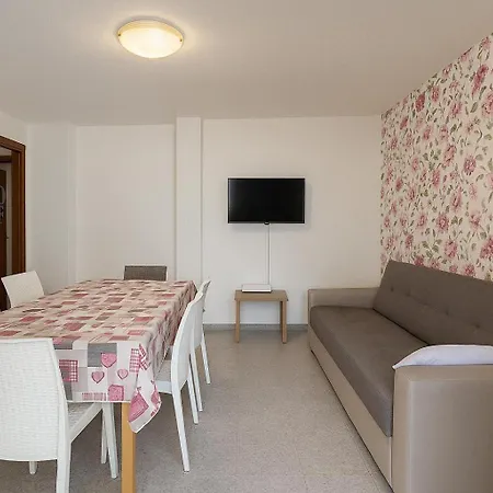 Magnolia Apartment